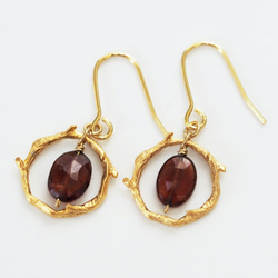 Valhalla garnet pierced earrings P0107 第2張的照片