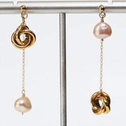 大號淡水珍珠和三重自由耳環 P0116 第1張的照片