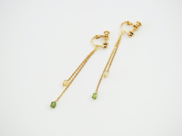 Citrine & Peridot Shaking Cube Earrings E0010 第4張的照片