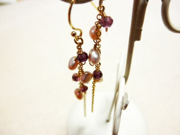 Garnet&Pearl earrings  P0077 第1張的照片