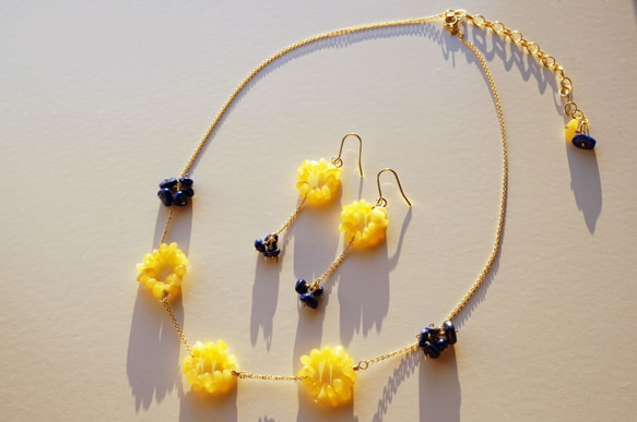 ラピスラズリ＆琥珀 ピアス Bonheur Amber&Lapis earrings P0035 4枚目の画像