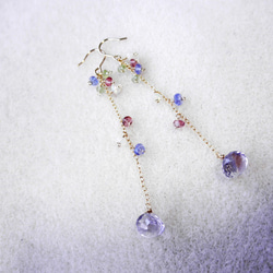 【残り1点】花畑ピアス ライトアメジスト Light Amethyst earrings（14kgf） P0074 3枚目の画像