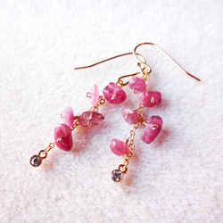 ピンクトルマリン原石のナチュラルピアス Pink Tourmaline Natural earrings  P0073 4枚目の画像