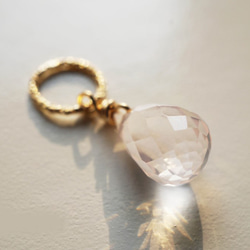 ローズクォーツアミュレットチャーム Rose Quartz Amulet Charm（14kgf） T0009 1枚目の画像