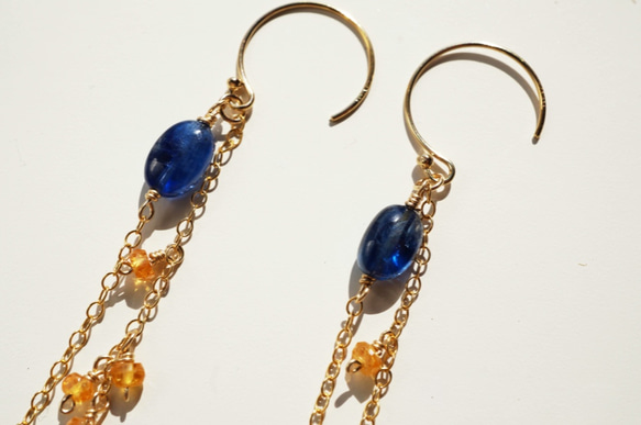 シラー・ペルピアナ ピアス　Scilla peruviana earrings （14kgf） P0065 3枚目の画像