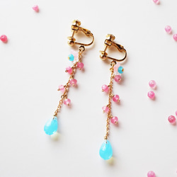 フラワーガーデン ピンク＆ブルーイヤリング　Flower garden Pink&Blue earrings E0005 1枚目の画像