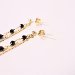 黒の輝き/ブラックスピネル＆翡翠のピアス BLACK BRIGHT pierced earrings P0093 5枚目の画像