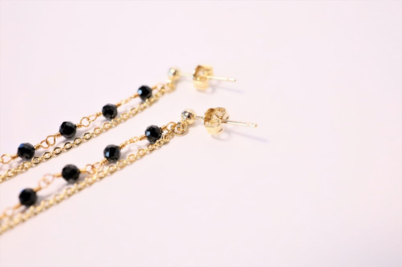 黒の輝き/ブラックスピネル＆翡翠のピアス BLACK BRIGHT pierced earrings P0093 5枚目の画像