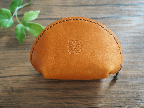 本革と絽刺しのコインケース（ひつじ） 2枚目の画像