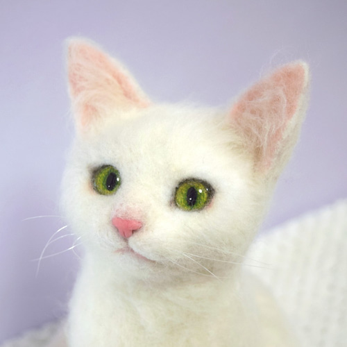 白猫の子猫 羊毛フェルト studio*coup 通販 12884533|Creema 白猫の子猫 羊毛フェルト studio*coup 通販 12884533|Creema