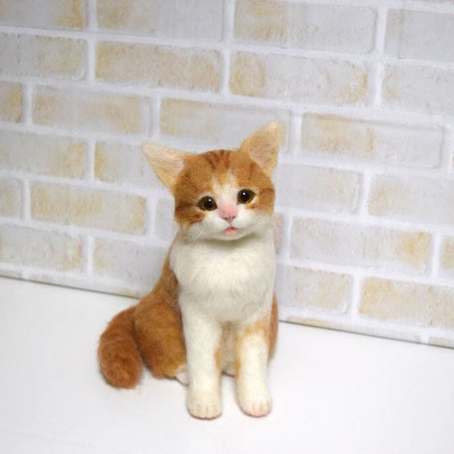 茶トラ猫さんのお散歩 羊毛フェルト生地のショルダーバッグ