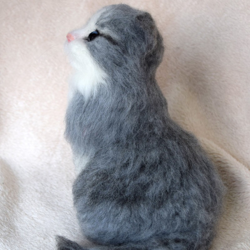 子猫（グレーハチワレ、スコティッシュ） 羊毛フェルト studio