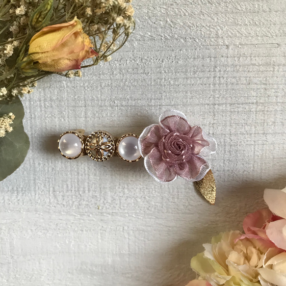 リボンフラワーとカボションのバレッタ 入園式 入学式 卒業式 卒園式  