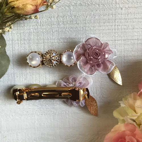 リボンフラワーとカボションのバレッタ 入園式 入学式 卒業式 卒園式  