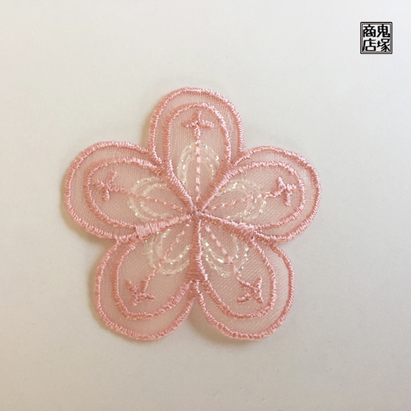 レースみたいな刺繍のお花アップリケ　ブラウン２枚セット 2枚目の画像