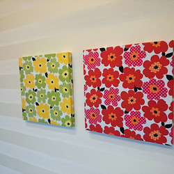 きみどり黄花とピンク赤花のファブリックパネル2枚セット 30×30cm 4枚目の画像
