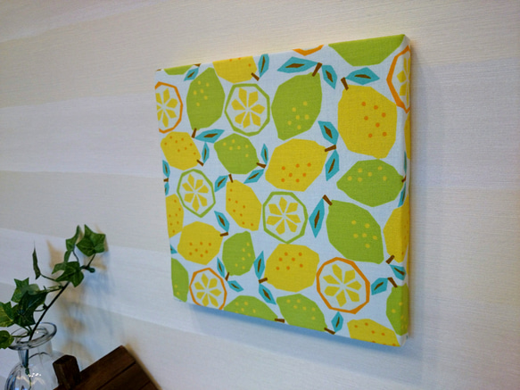 洋ナシとレモンのファブリックパネル  20cm 4枚目の画像