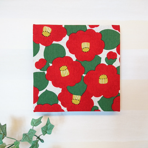 つばき（椿）模様のファブリックパネル 20㎝ その他インテリア雑貨 K&K