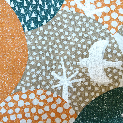 森と鳥たちのファブリックパネル 横長 その他インテリア雑貨 K&K