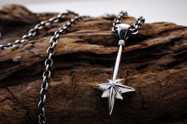 流星の絆　ペアペンダント　／　Meteor Bouds Pendant Men's　【STUNNER】