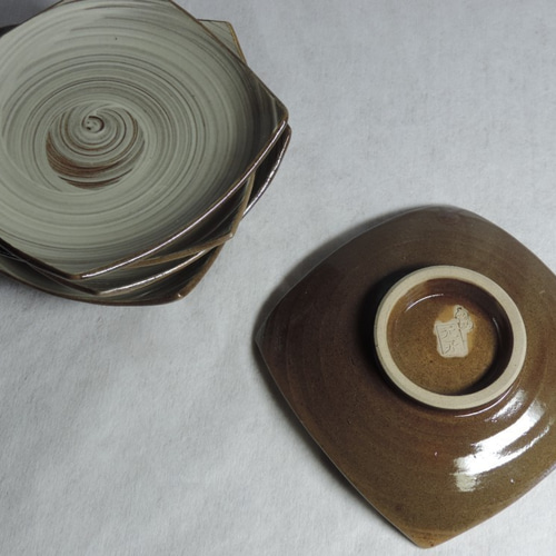 高取焼 「刷毛引四方形豆皿」 陶器 ※価格は豆皿 一点についての
