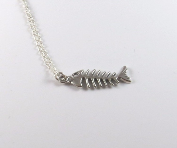 Fish bone necklace | フィッシュボーン・ネックレス｜魚ネックレス｜シルバー 3枚目の画像