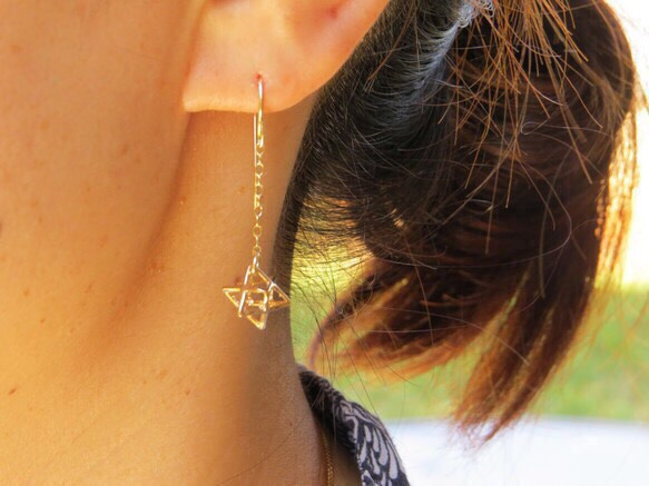 キラキラ星 ゆらゆらピアス★ bling bling merkabah earrings - 3枚目の画像