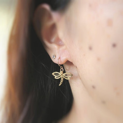 dragonfly earrings トンボさんのピアス 2枚目の画像