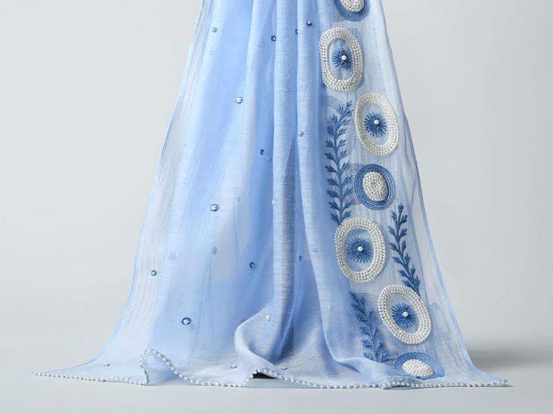 初夏の刺繍ストール