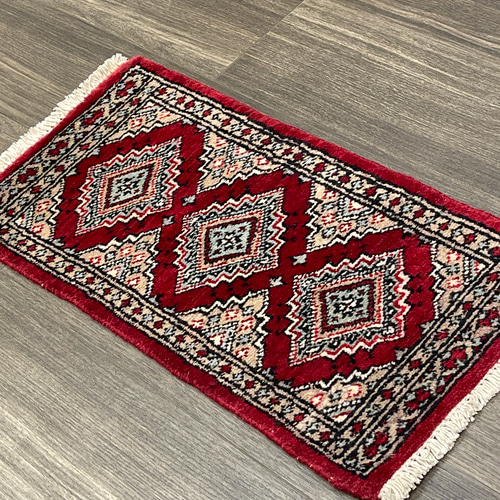 手織り絨毯 ヴィンテージラグ オールド絨毯 パキスタン絨毯 あがり