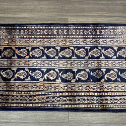 手織り絨毯　ヴィンテージラグ　オールド絨毯　パキスタン絨毯　あがりかまちにも　46cmx88cm ラグ　ミニカーペット 4枚目の画像