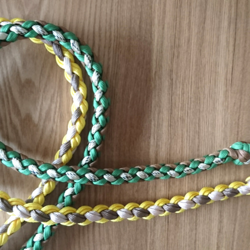 パラコード カフェリード 8本の四つ編み（短め）耐荷重120kgf