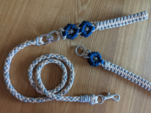 パラコード 6本編みリードに＋2300円〜お花ひとつの首輪も付け
