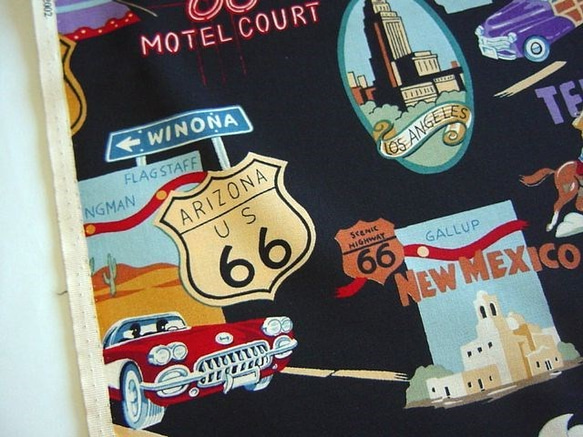 112×90）USA生地☆アレクサンダー・ヘンリー"route 66" black 3枚目の画像