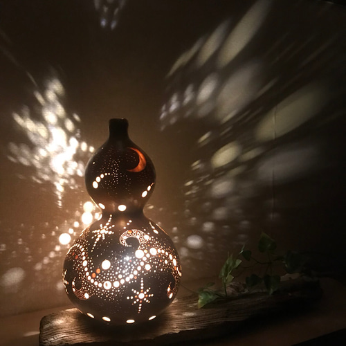 送料無料]ひょうたんランプ〜星波〜 スタンドライト・テーブルランプ