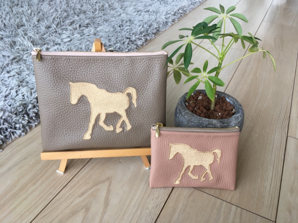 馬　ポーチセット