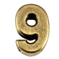 ピンバッジ 数字「9」番」アンティーク真鍮色 ピンズ 大文字