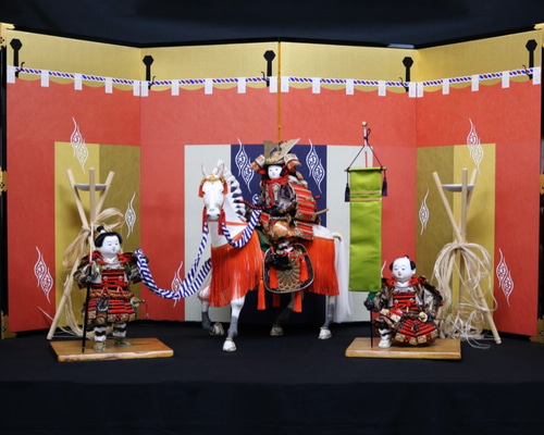 馬乗鎧着大将・郎党・旗持 京頭 川瀬猪山 【五月人形】 金具 馬乗鎧着大将・郎党・旗持 京頭 川瀬猪山 【五月人形】 金具