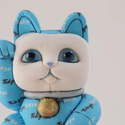 柿沼東光作　江戸木目込人形　招き猫（白） kaki01_600x600_crop_center.jpg