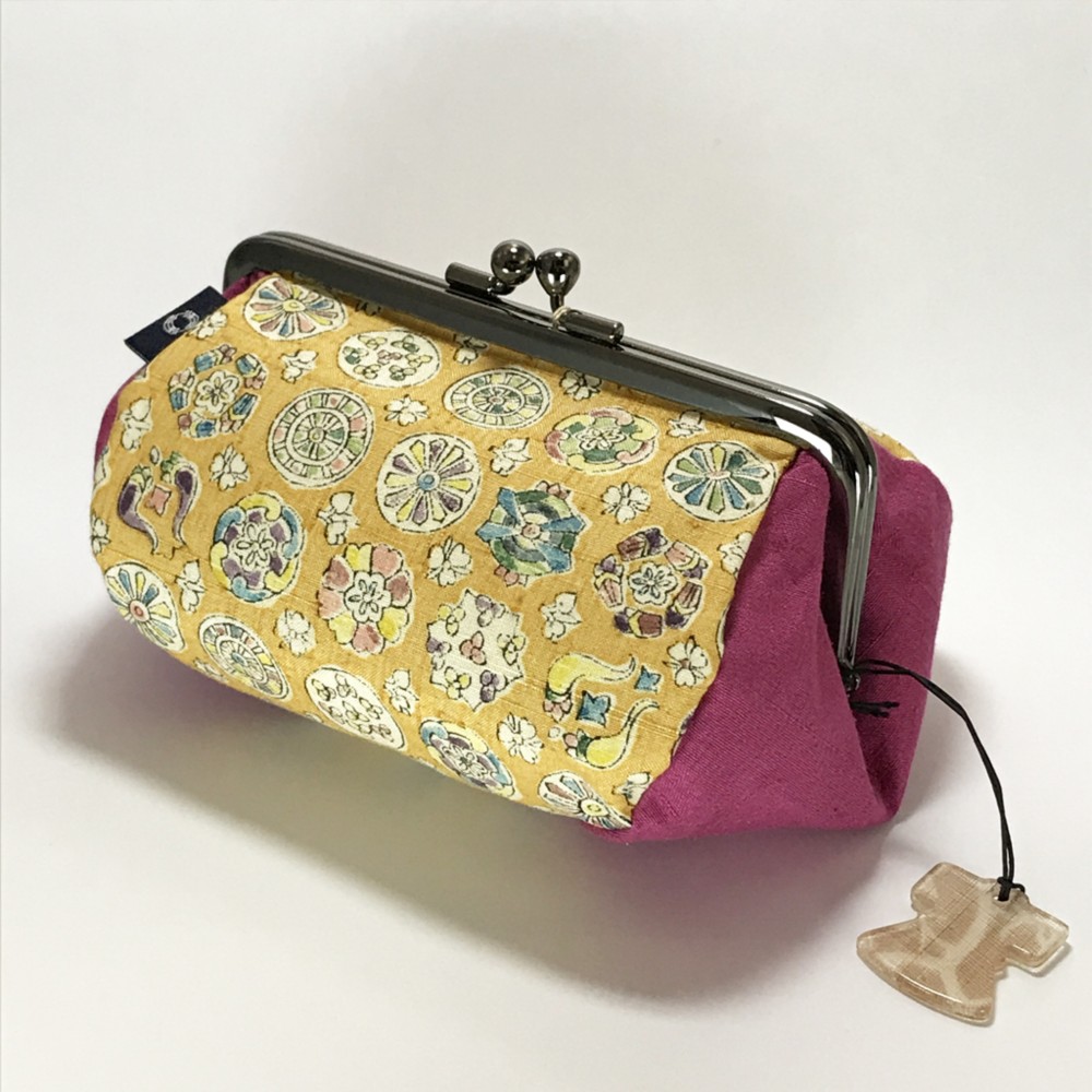 がま口ポーチ　更紗丸紋×ローズ