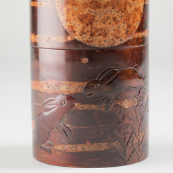 伝統工芸品樺細工　総皮茶筒（中長）月うさぎ 2枚目の画像