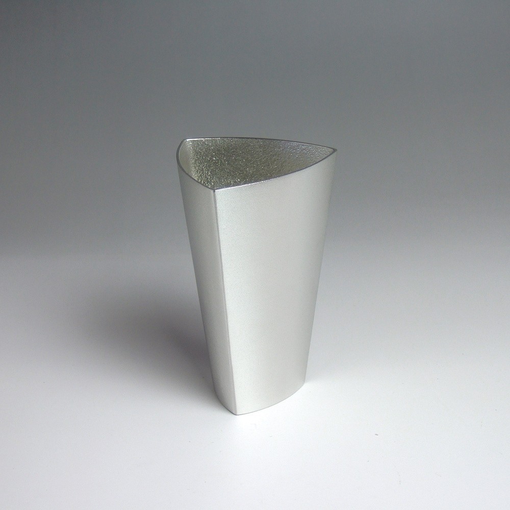 TRI（トライ）　△ビアカップ　錫製酒器 11,138円