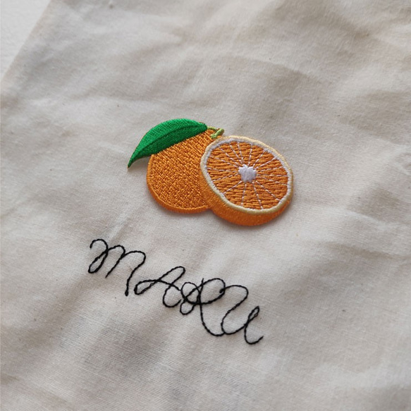 【文字入れ】コットンフラット巾着　Mサイズ 　オレンジ 2枚目の画像
