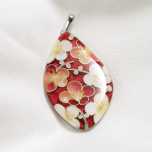 尾張七宝 極上ペンダント 紅梅 赤透け ネックレス・ペンダント 三代目