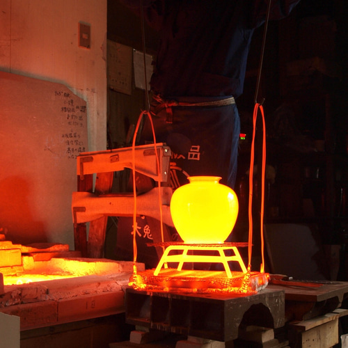 尾張七宝 3寸玉形 アロマポット 赤透け 一輪挿し・花瓶・花器 三代目