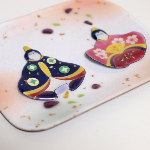 尾張七宝花鳥図飾り皿 [B25295] 尾張七宝花鳥図飾り皿 [B25295] 花鳥図 飾り皿 明治期 七宝焼