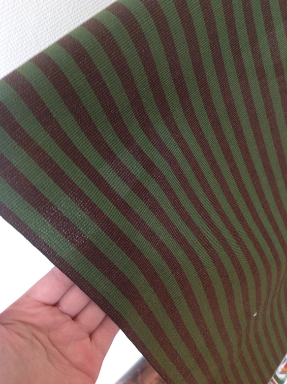 本塩沢 牛蒡縞　No.160　濃茶地/緑目色 3枚目の画像