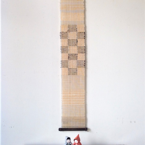 塩沢紬　単　黒縦ライン　雪輪の小紋　トールサイズ　おまけ帯留めつき 塩沢紬 単 黒縦ライン 雪輪の小紋 トールサイズ Mサイズ | 着物