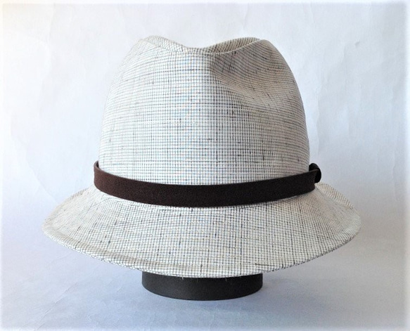 伝統織物のトップブランド塩沢織の中折帽子 微塵格子白地　Ｌサイズ 3枚目の画像