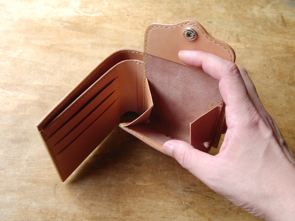 二つ折り財布－シェリダンスタイル 6枚目の画像